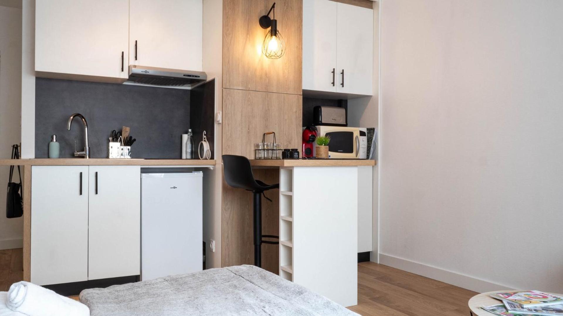Le Petit Hotel - Superbe Studio Entierement Neuf Poitiers Eksteriør bilde