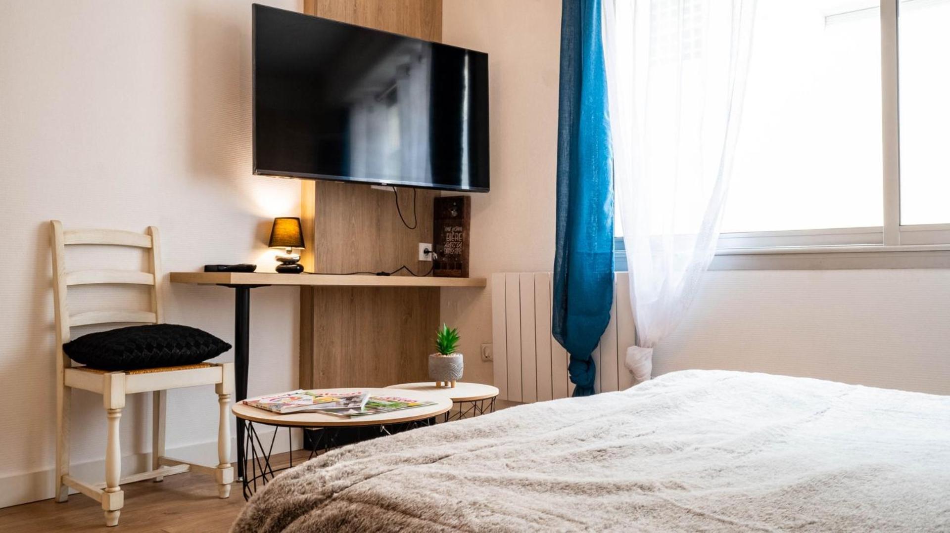 Le Petit Hotel - Superbe Studio Entierement Neuf Poitiers Eksteriør bilde