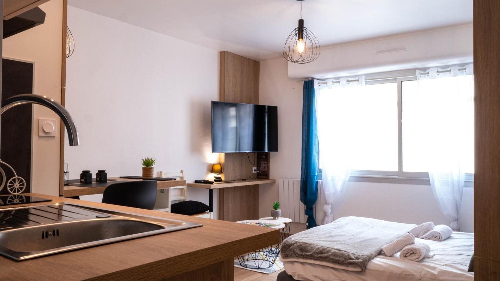 Le Petit Hotel - Superbe Studio Entierement Neuf Poitiers Eksteriør bilde